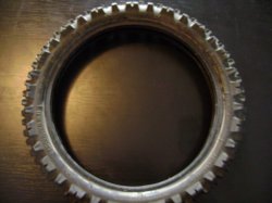 Pirelli MT32, pedn 60/100-12