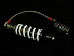 Zadn tlumi DNM Racing shock 275mm, tvrdost pruiny 350lbs
