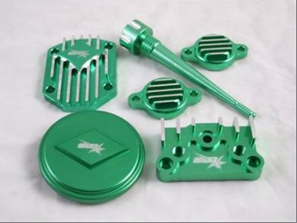 CNC alu Dress up kit na motor zelen barva - Kliknutm na obrzek zavete